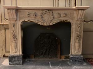 chm692 - Carrara white marble fireplace, cm W 162 x H 118 x D 40